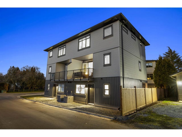 2 33586 Huggins Avenue, Abbotsford