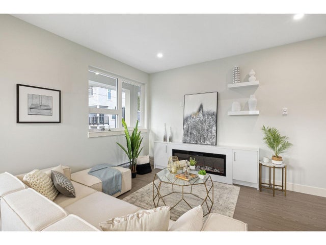 3 14391 61a Avenue, Surrey