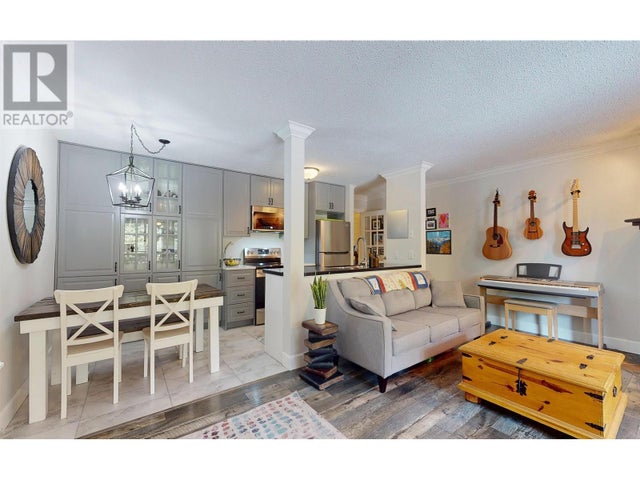 6 2201 Eva Lake Road, Whistler