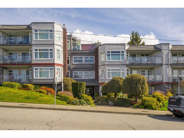 308 1220 Fir Street, White Rock