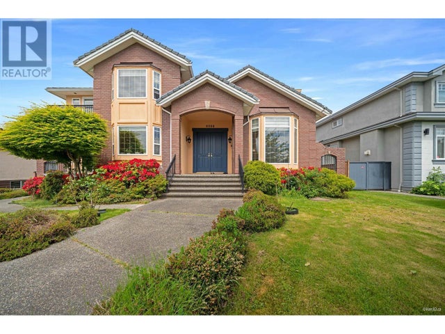 6589 Kitchener Street, Burnaby
