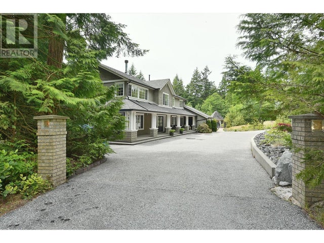 1377 Roberts Creek Road, Roberts Creek