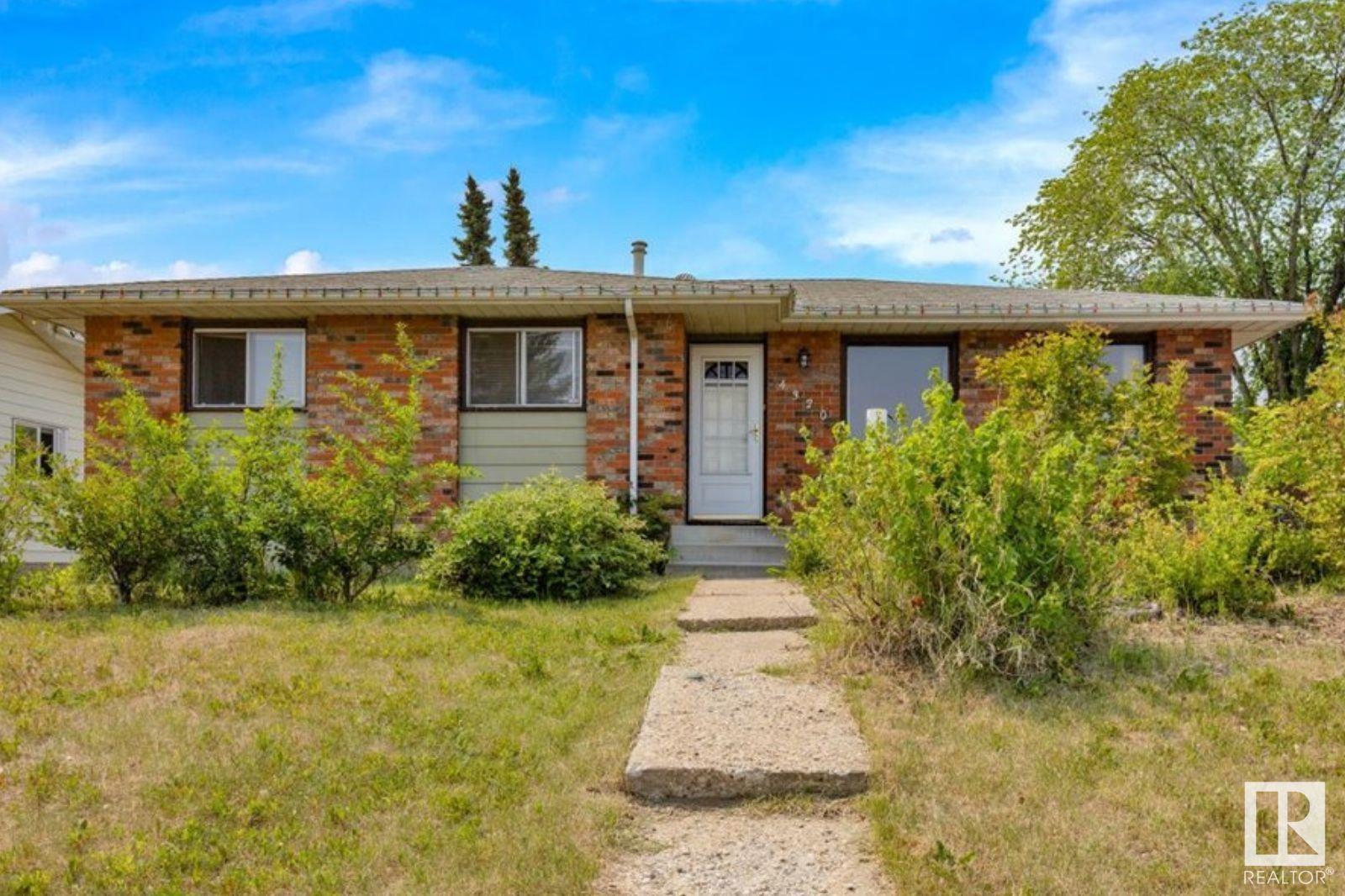 4320 74 St Nw, Edmonton
