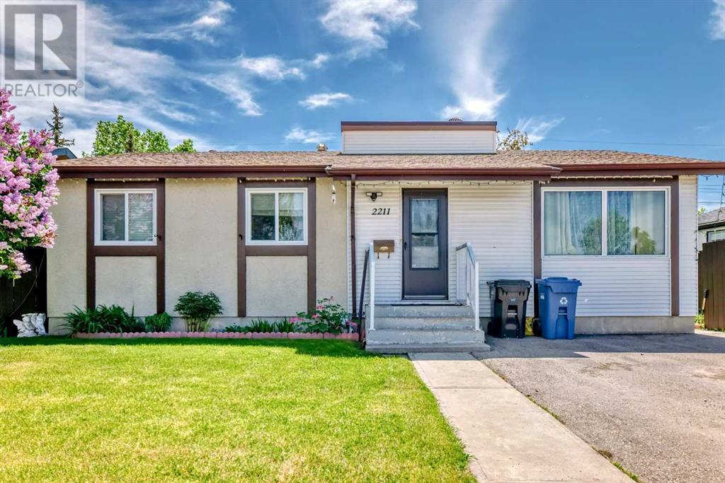 2211 80 Avenue Se, Calgary