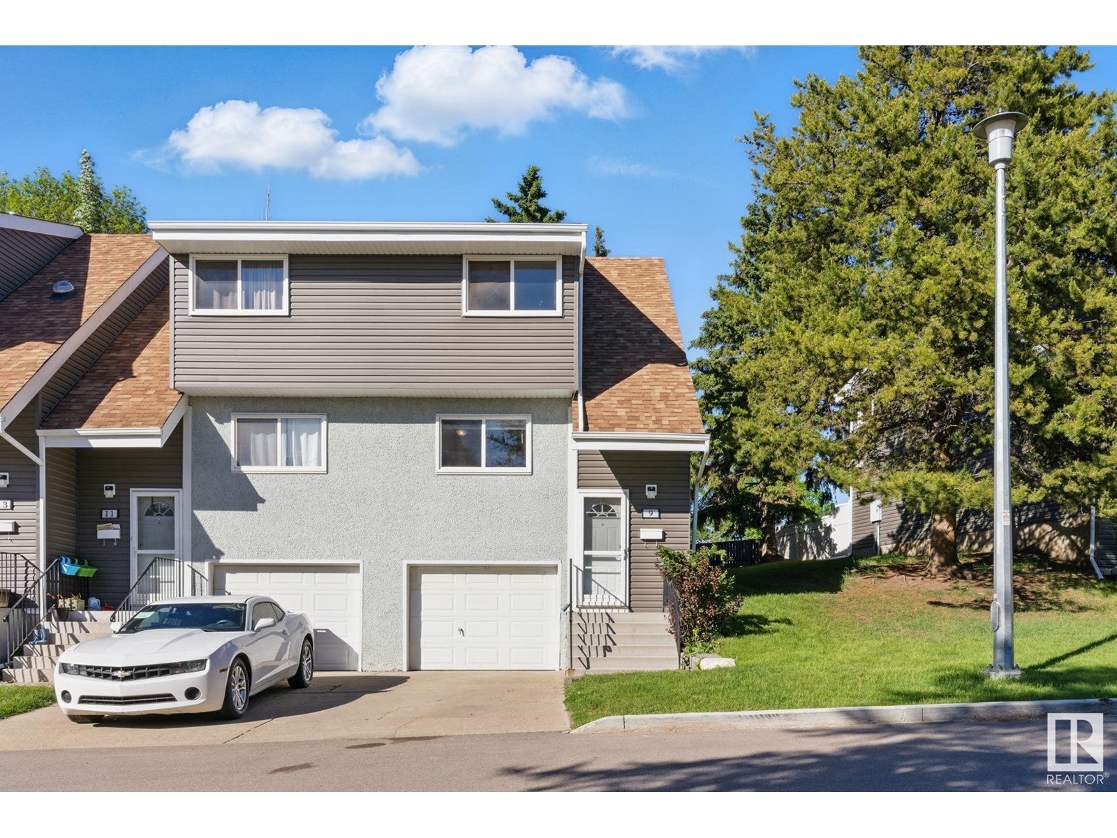 9 Grandin, St. Albert