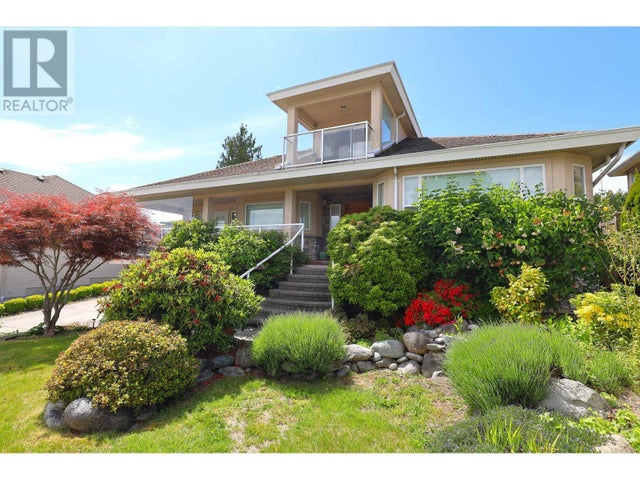 561 Spyglass Place, Gibsons