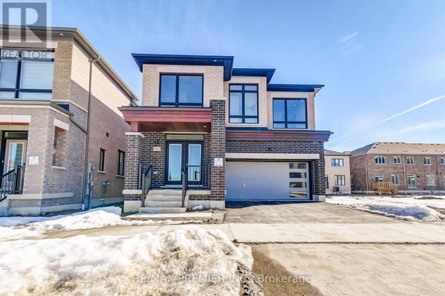 3153 Blazing Star Avenue, Pickering
