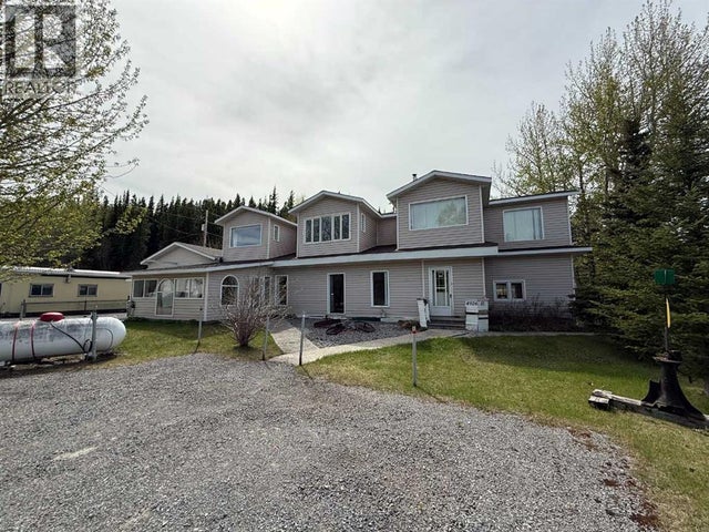 4924 51 Street, Cadomin