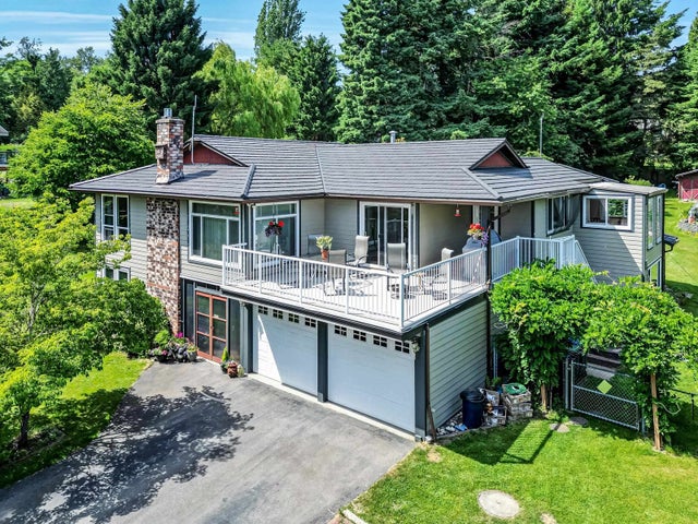 18073 19a Avenue, Surrey