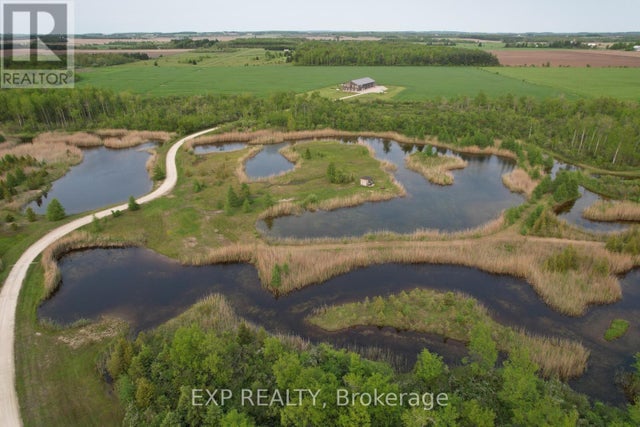 295089 8th Line, Amaranth