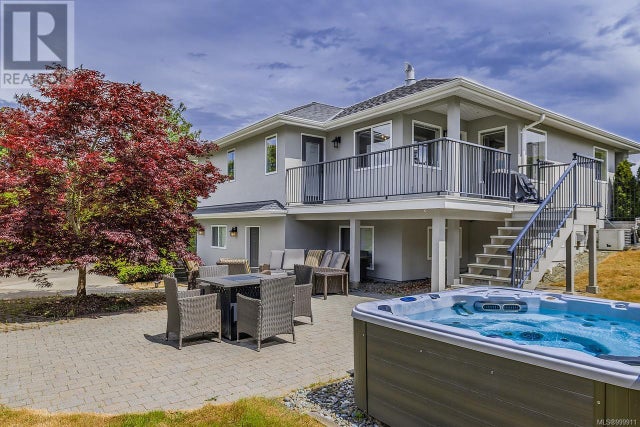 1112 Aery View Way, Parksville