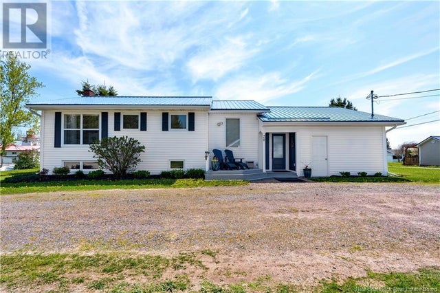 20 Jaillet Street, Grande-Digue