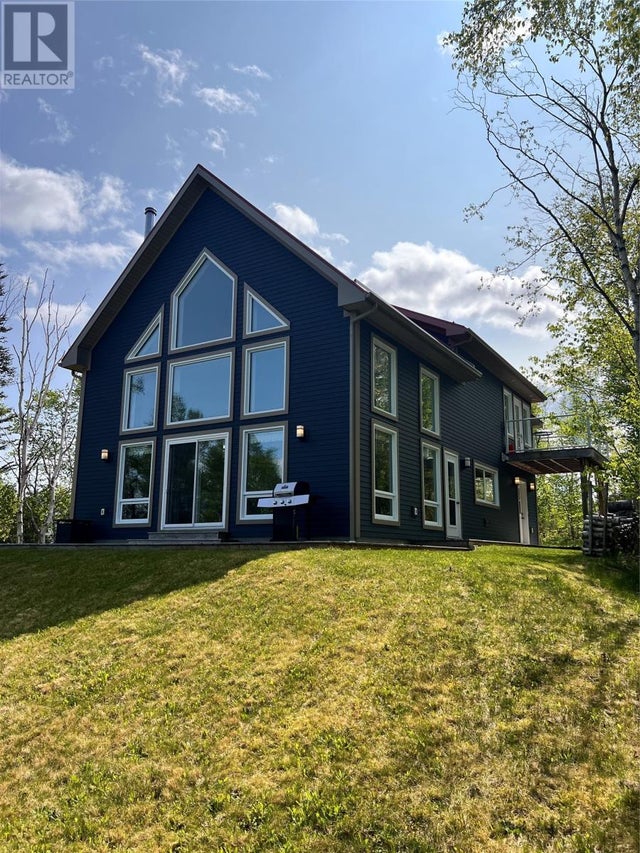 27 Tipping Drive, Pasadena