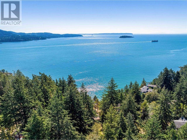 341 Robinson Road, Bowen Island