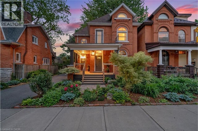 15 Fairmount Avenue, Hamilton