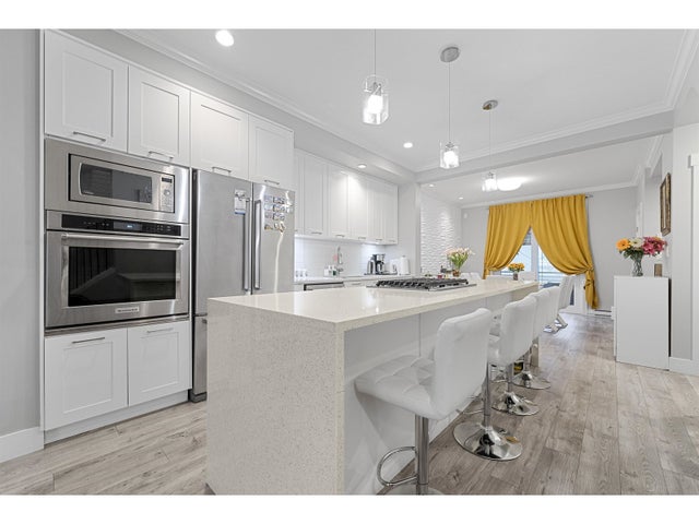 17 16488 64 Avenue, Surrey