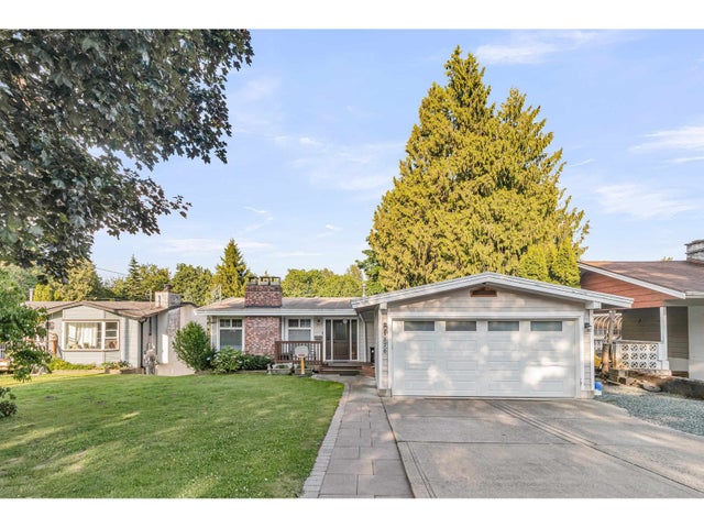 1876 Dahl Crescent, Abbotsford