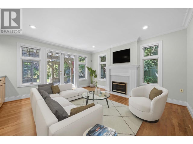 1323 The Crescent Crescent, Vancouver