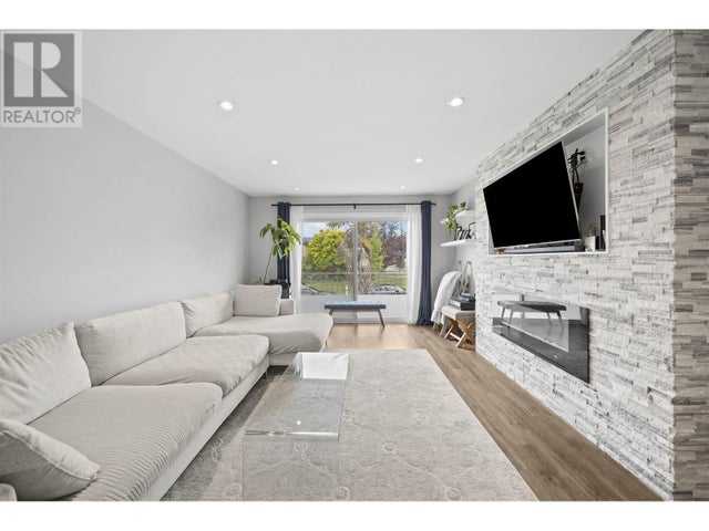 3160 E 6th Avenue, Vancouver