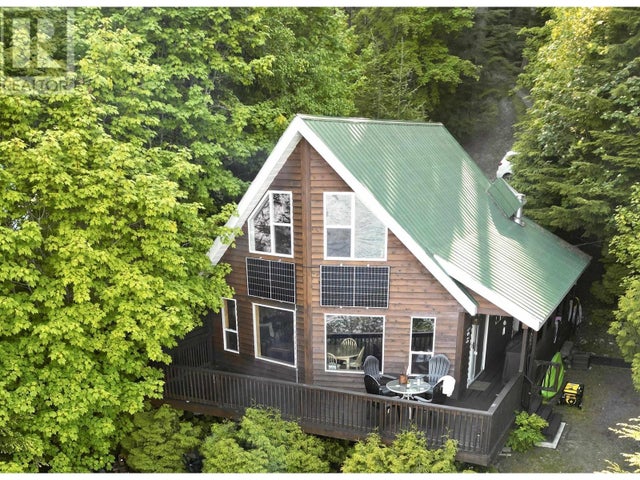 2862 Squirrel Point Road, Terrace