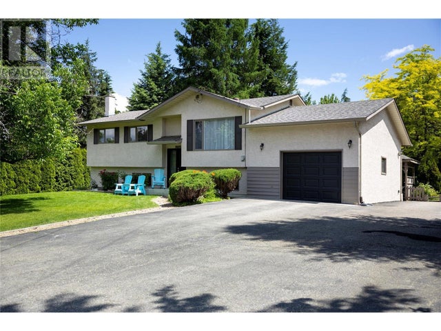 3429 Larch Drive, Spallumcheen