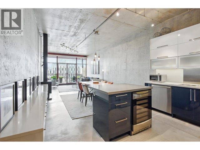 303 128 W 6th Avenue, Vancouver