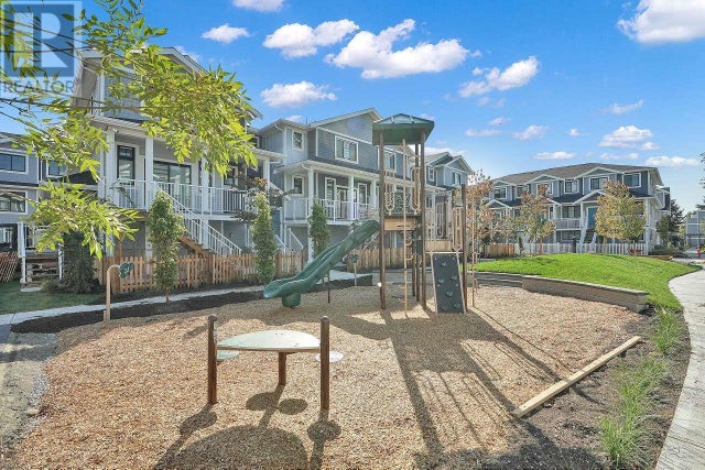 9 769 Ota Avenue, New Westminster