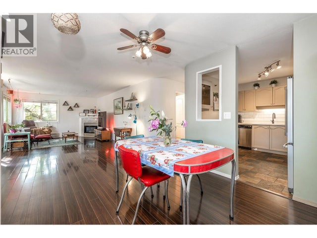 204 19130 Ford Road, Pitt Meadows