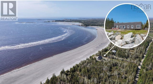 70 Seaside Drive, Louis Head