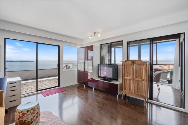 15135 Columbia Avenue, White Rock