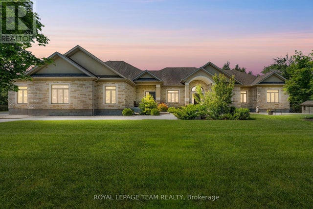 5987 Knights Drive, Ottawa