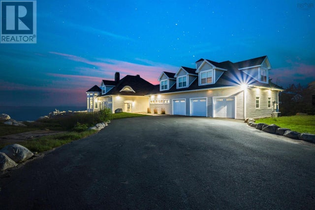 446 Ketch Harbour Road, Bear Cove