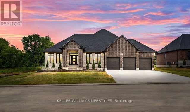 52 East Glen Drive, Lambton Shores (arkona)