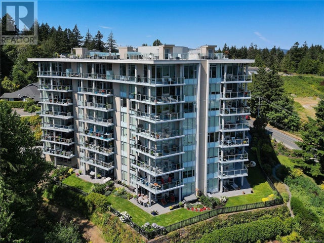 403 5388 Hill Rise Terr, Saanich