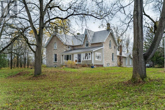 1172 8th Concession Road W, Hamilton