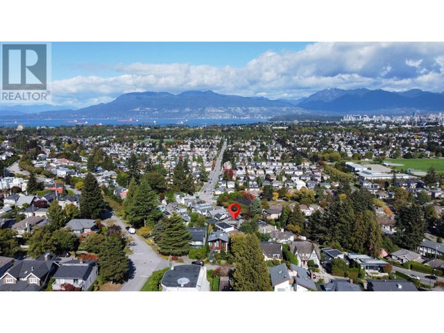 4393 Puget Drive, Vancouver