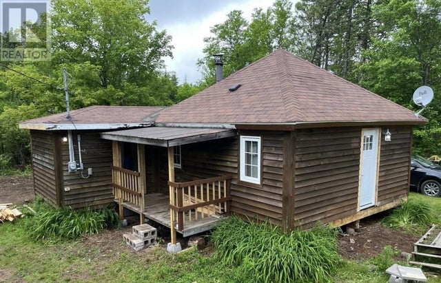 3775 Highway 311, Nuttby