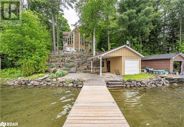 2240 South Orr Lake Road, Springwater