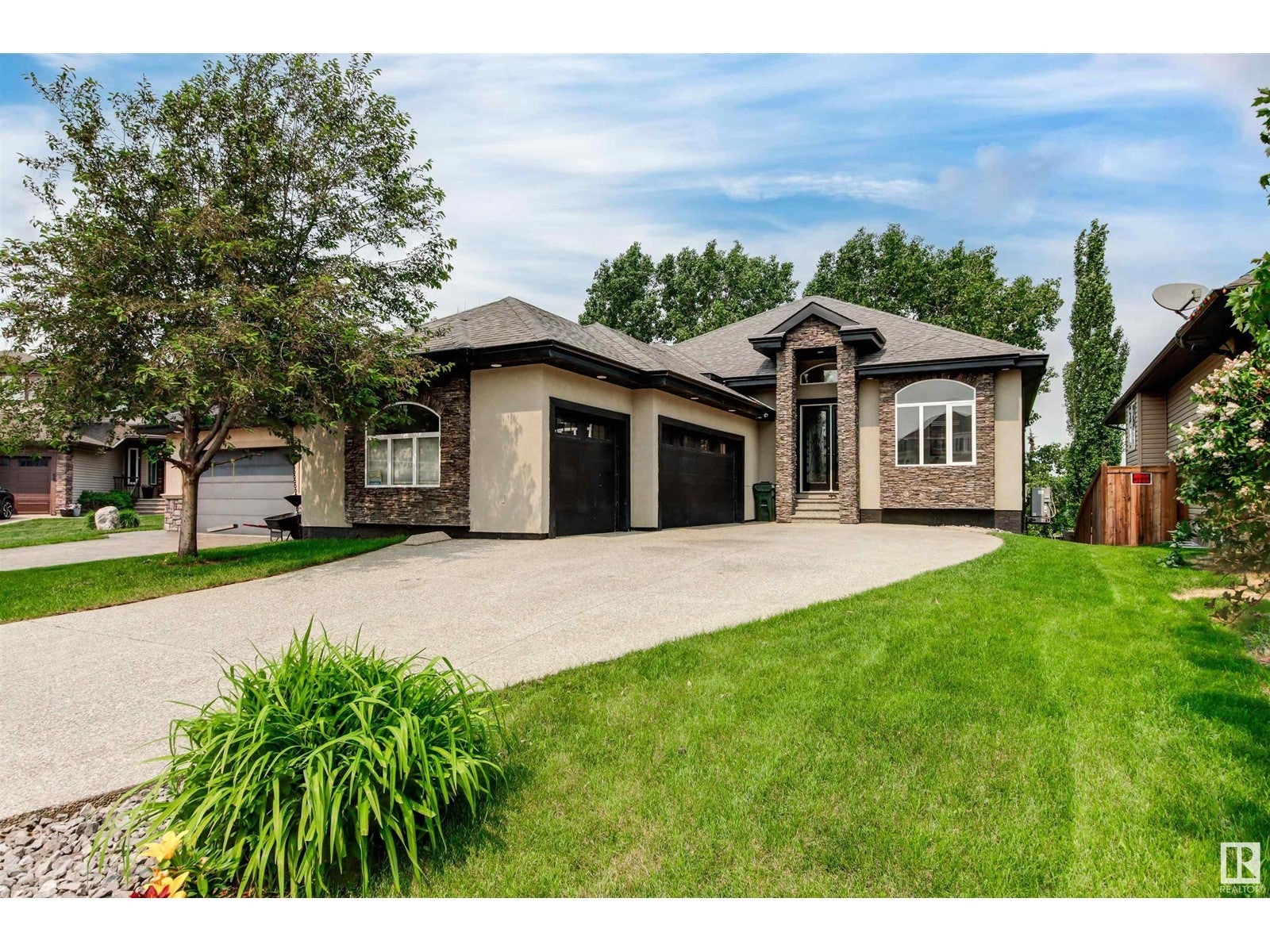 64 Longview Pt, Spruce Grove
