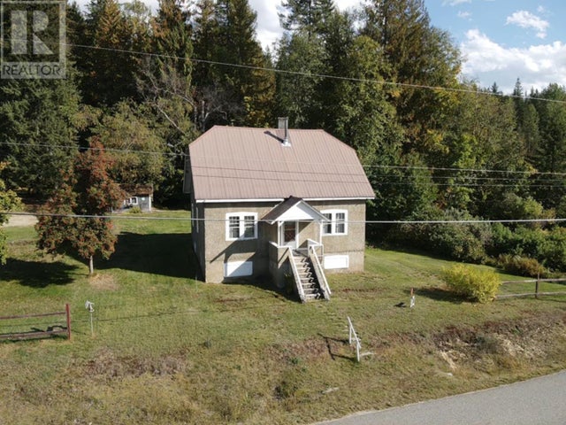 431 Alexander Road, Nakusp