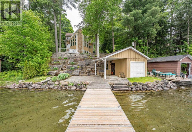 2240 South Orr Lake Road, Springwater