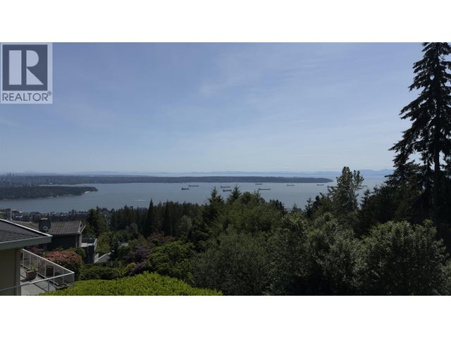 1474 Bramwell Road, West Vancouver