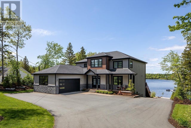 692 Mccabe Lake Drive, Middle Sackville