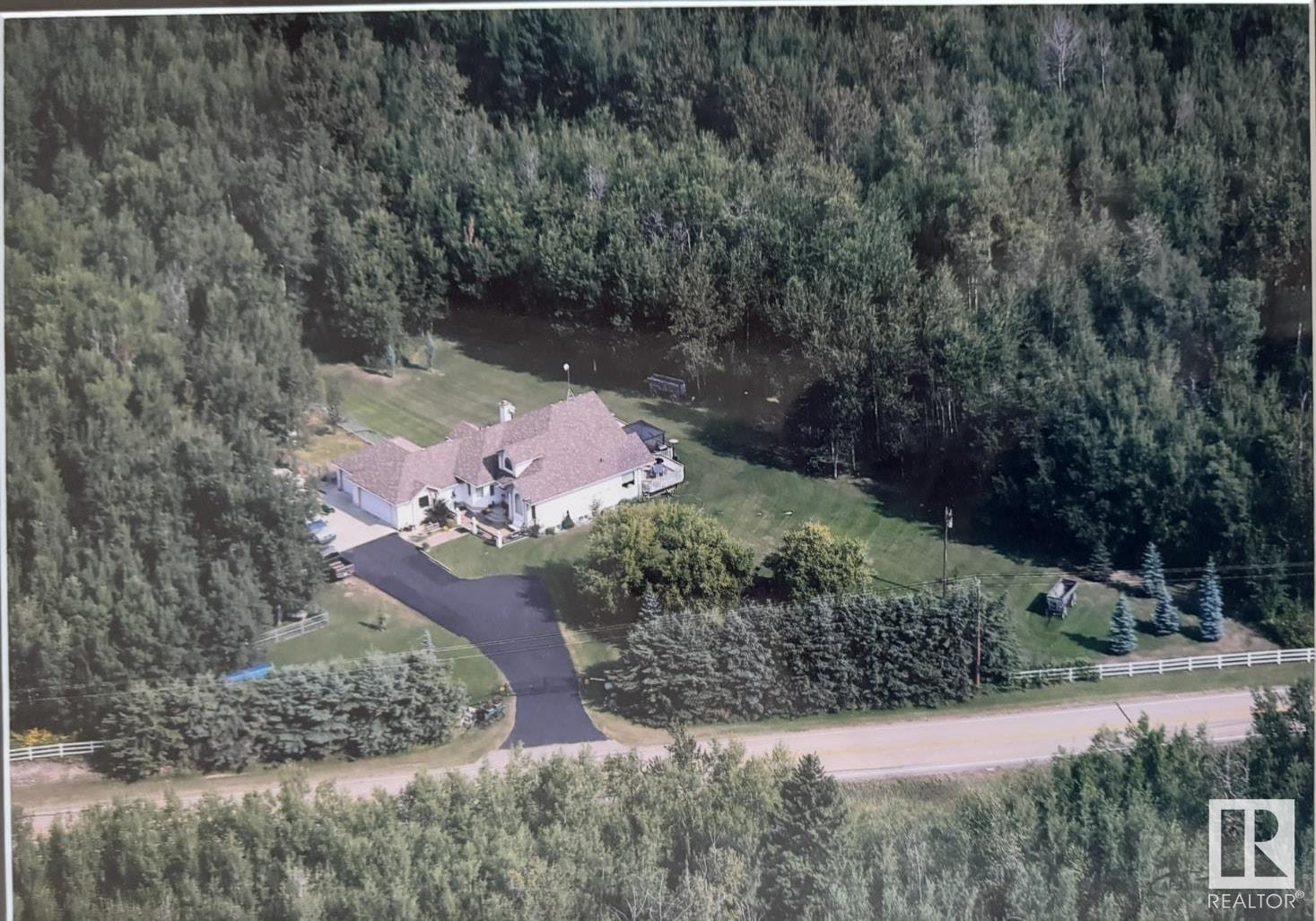 21366 Twp Road 530, Rural Strathcona County