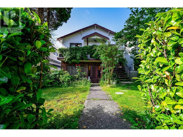 3439 Dundas Street, Vancouver