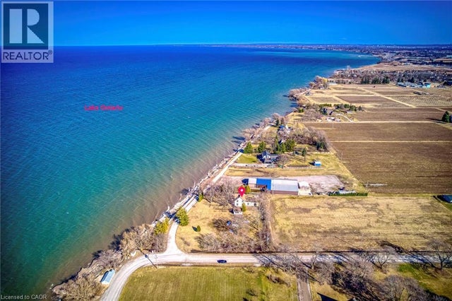 3590 Lakeshore Road, Lincoln