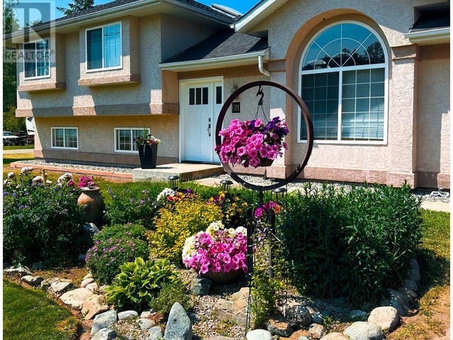 611 Gertrude Street, Midway