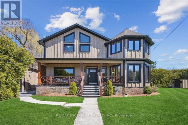 1425 Plains Road W, Burlington (grindstone)