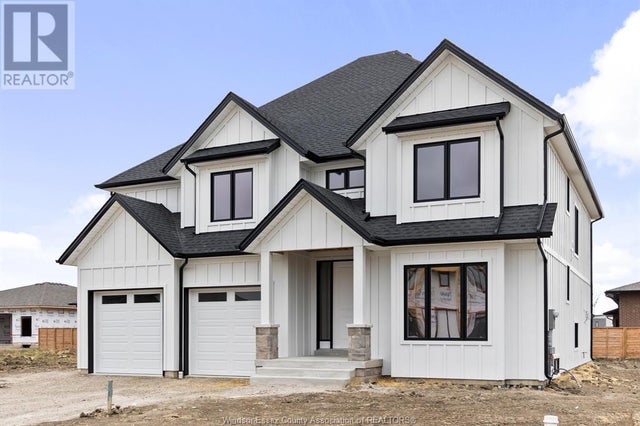 1245 Campana Crescent, Lakeshore