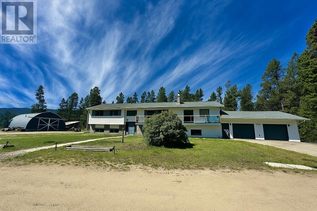 1505 S 5 Highway, Valemount